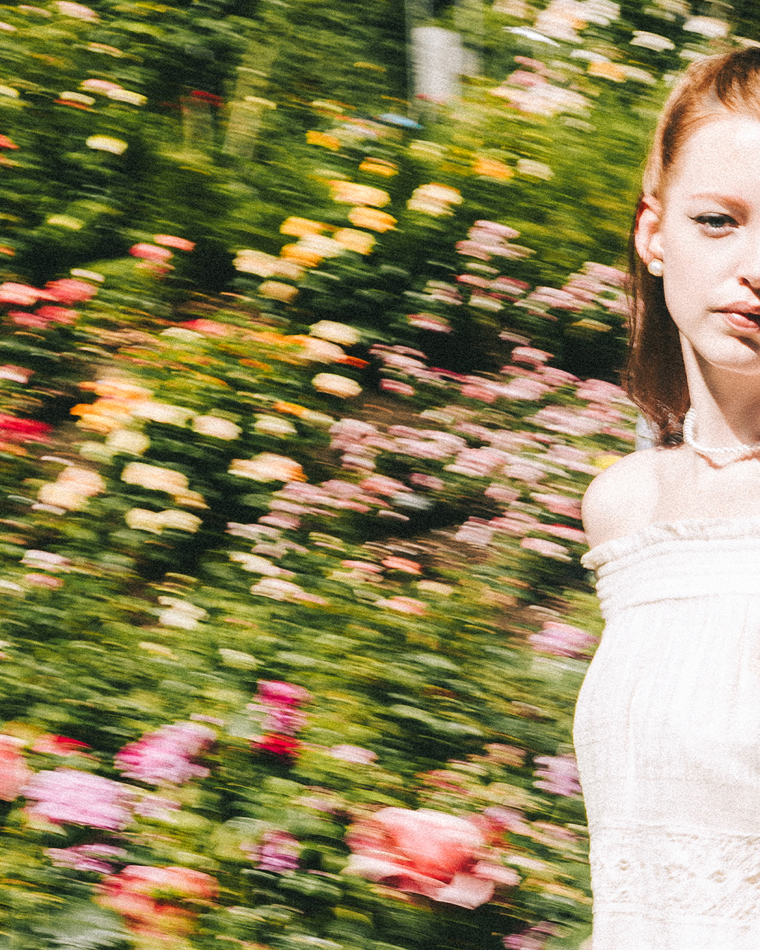 Creative Editorial Portraits at a Rose Garden in Portland — photograph 4 of 20